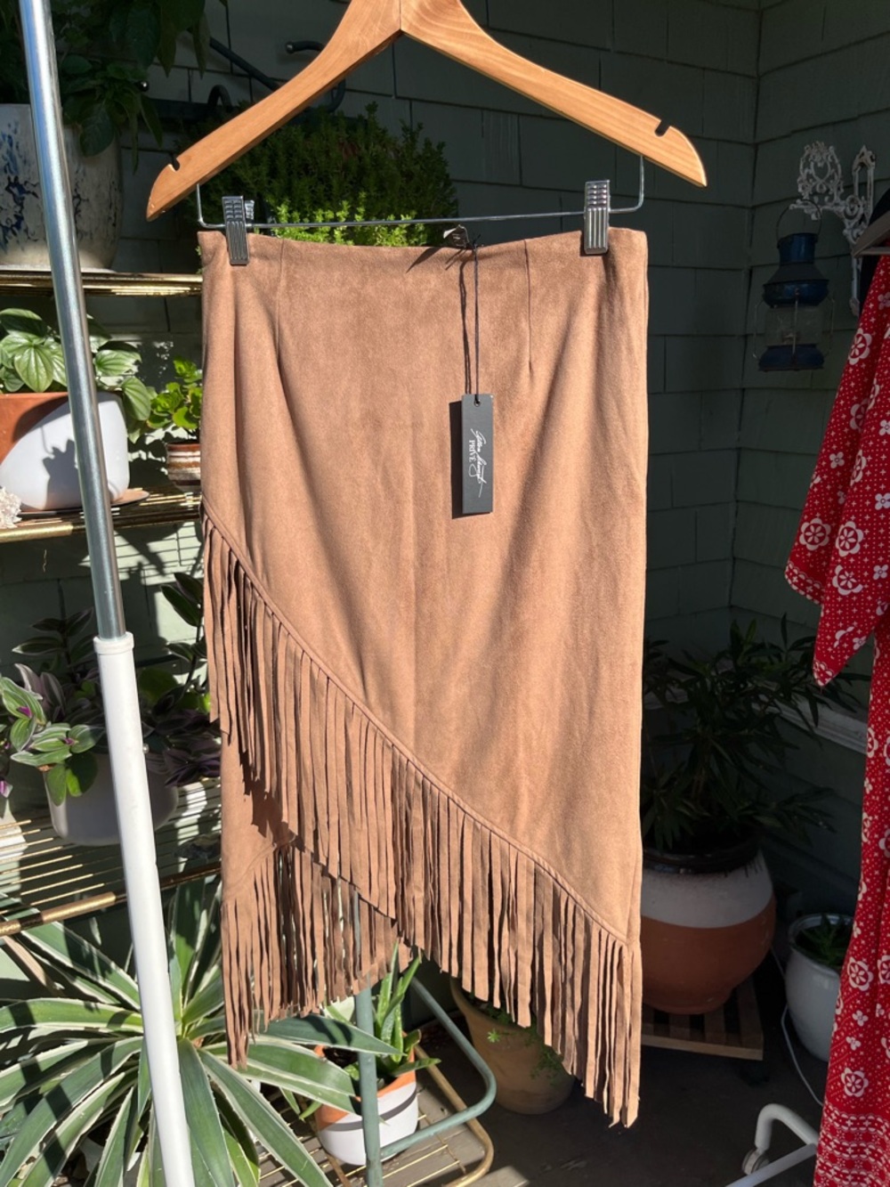 NWT Allen Schwartz Privé "Wyatt collection' faux suede fringe midi skirt